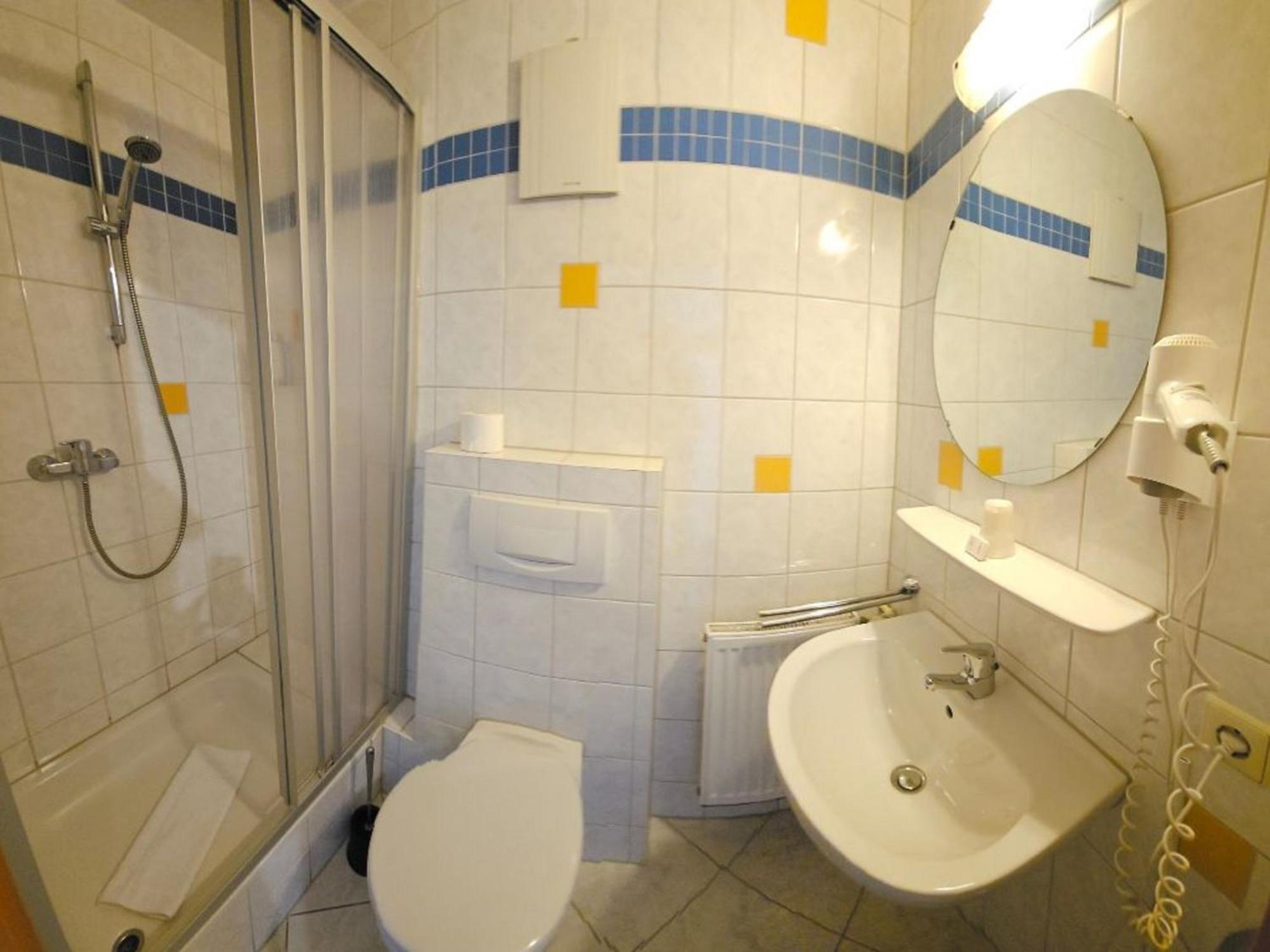 Hotel Hirsch Γκούνζμπουργκ Εξωτερικό φωτογραφία