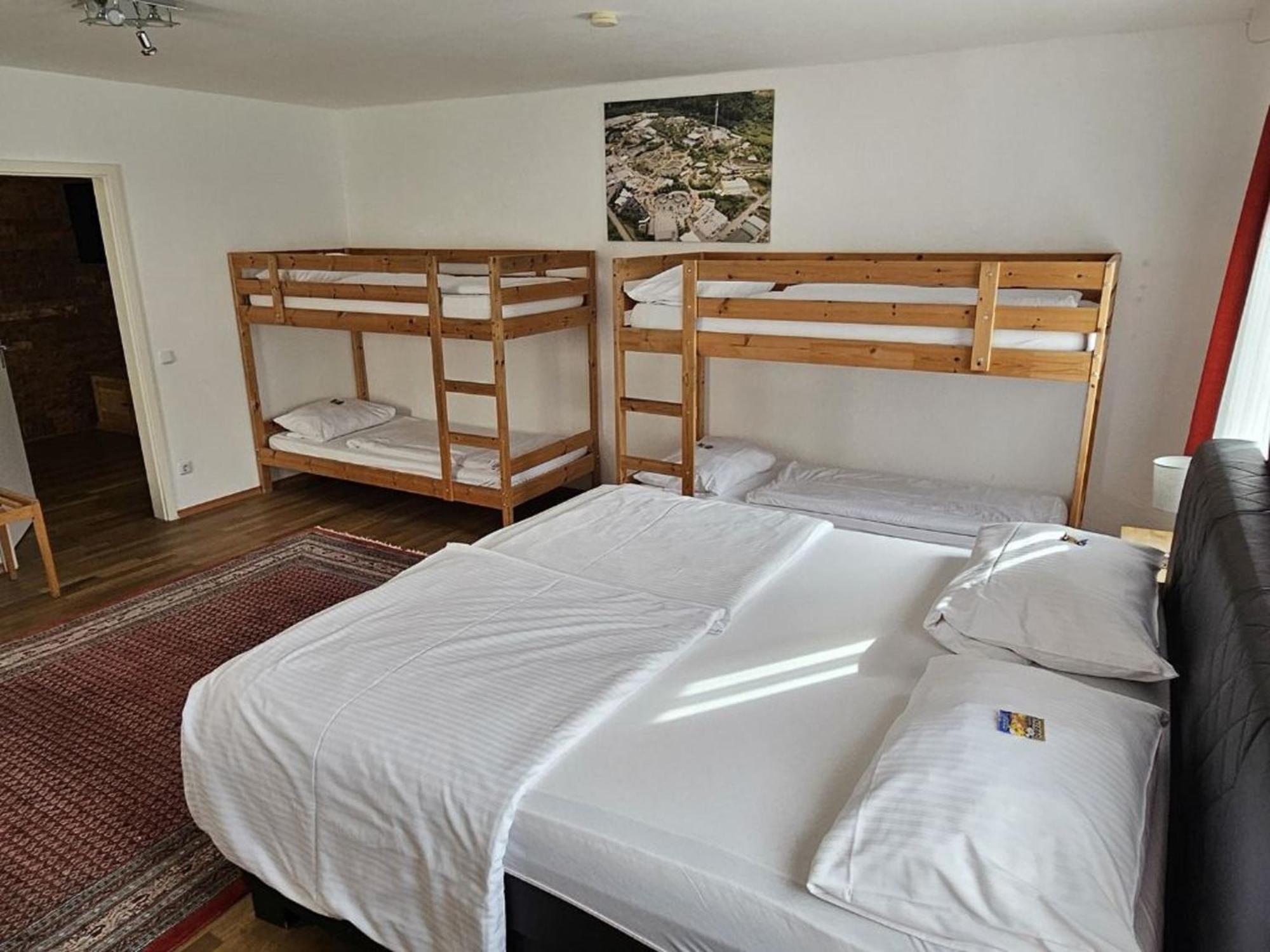 Hotel Hirsch Γκούνζμπουργκ Εξωτερικό φωτογραφία