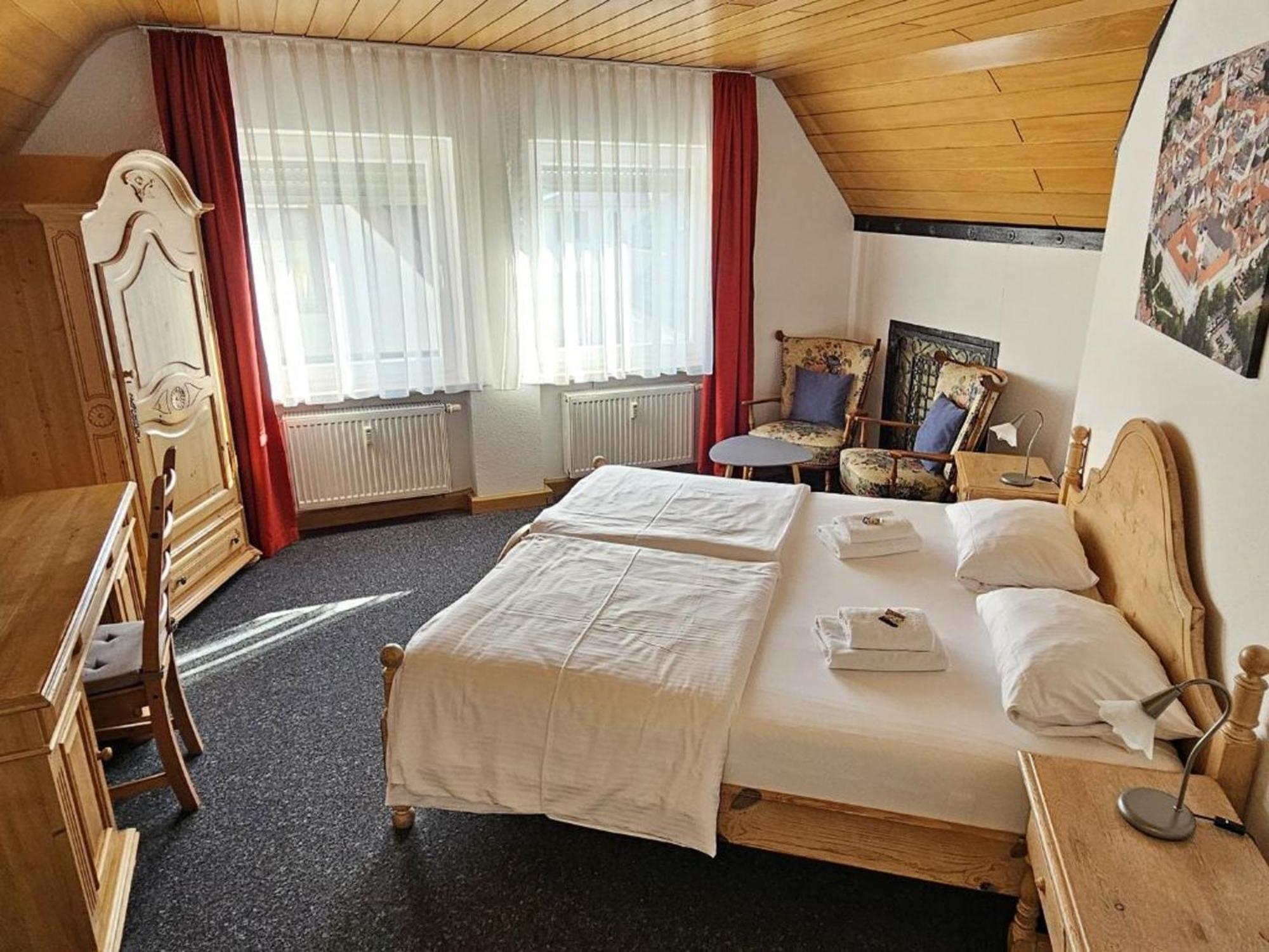 Hotel Hirsch Γκούνζμπουργκ Εξωτερικό φωτογραφία